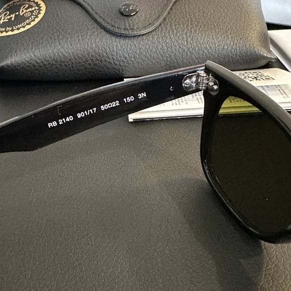 LIKE NEW RayBan Wayfarer RB2140 Blue Mirror Ray ban sunglasses - Picture 8 of 16